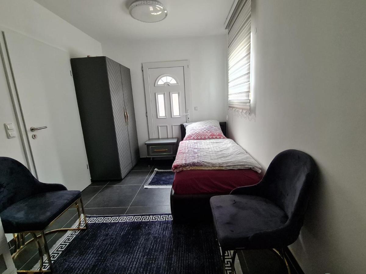 Roggendorf Zimmervermietung Colonia Esterno foto