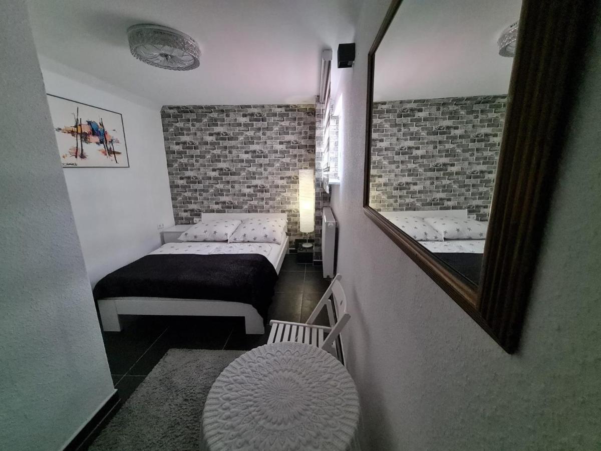Roggendorf Zimmervermietung Colonia Esterno foto